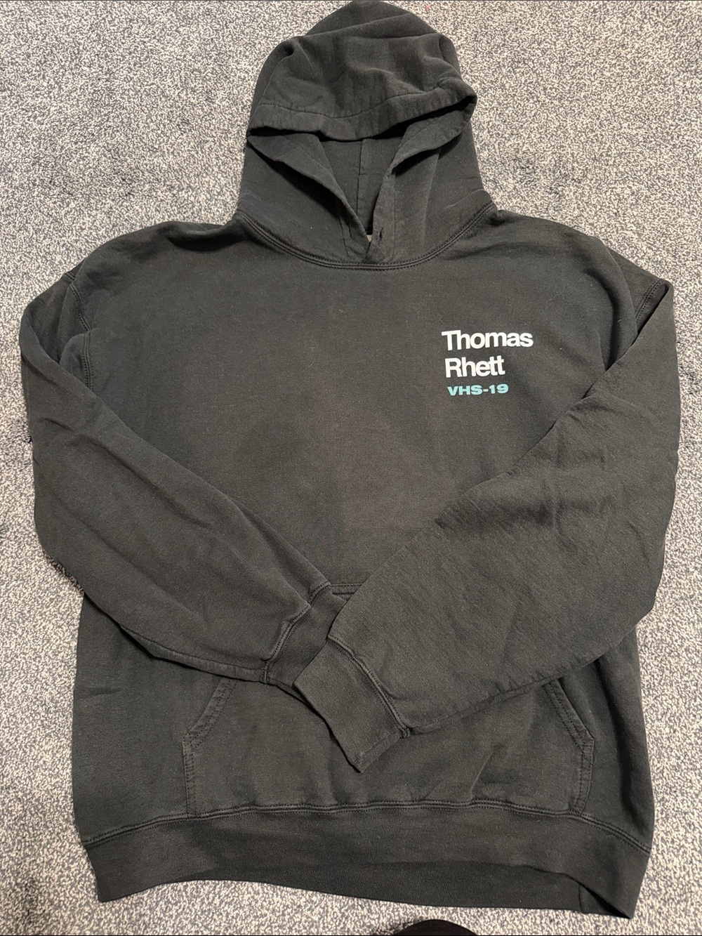 Gildan Black Hoodie with Thomas Rhett VHS-19 Print